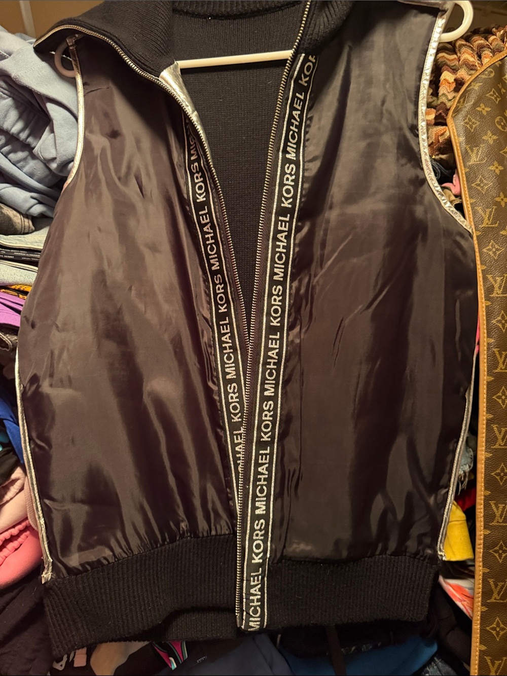 Michael Kors Black Satin Logo-Trim Bomber reversible Vest